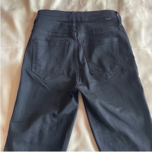 MOTHER- Mid Rise Insider Crop Step Fray Black Not Guilty Ankle Jeans Size 24 - Picture 9 of 12